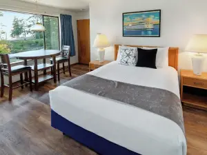 Glen Ayr Resort