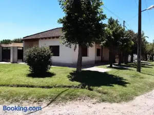 Hotel Mitre Chivilcoy. Casa en Rivadavia 900