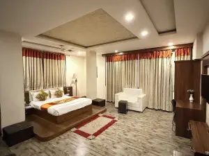 Hotel Khatana Palace