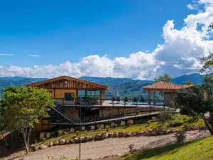 Hotel Pico Colorado