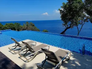 Alunan Resort