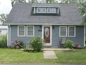 A spacious getaway on Orchard Island