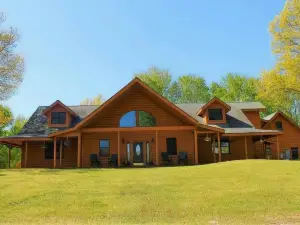 Oak Creek Lodge