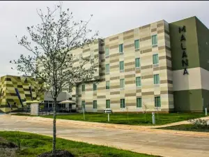 มาลานา โฮเทลส์แอนด์สวีทส์