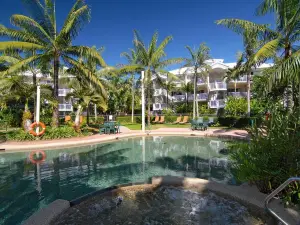 Cairns Beach Resort