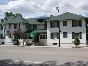 Higgins Hotel