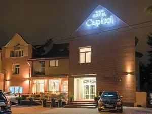 Hotel Capitol
