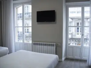 Alda Alborán Rooms