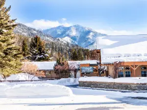 Flying Saddle Resort and Steak House