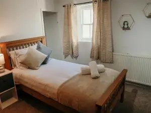 Elegant 3-Bedroom Home 3Bd Quiet Whitehaven