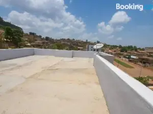 Appartements Neuf de Haut Standing DM & NG à Bafoussam