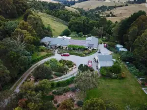 Llarrinda Bed & Breakfast