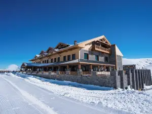 Magna Chalet Otel