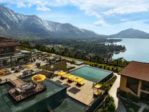 Taj Dal View Srinagar