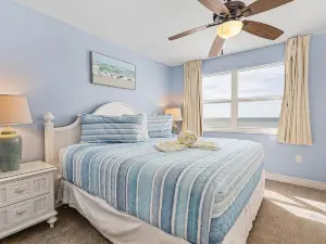 Fantastic Gulf Front Condo on the North End of the Island 2 Bedroom Condo by RedAwning