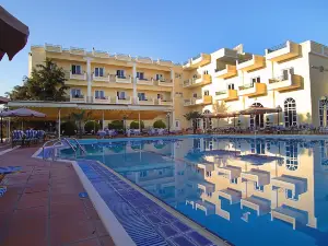 Kouros Hotel