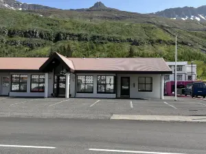 Media Luna Guesthouse