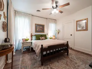 The Cozy Craftsman~ Petit Jean & The Nest 15min