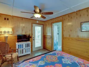 Arkansas Vacation Rental on Greers Ferry Lake!