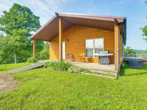 Racine Vacation Rental 25 Mi to Athens!