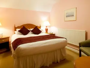 Templars Hotel & Restaurant