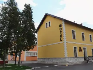 Hotel Dijamant