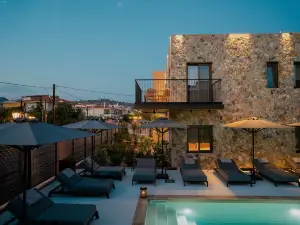 Capital Luxury Suites
