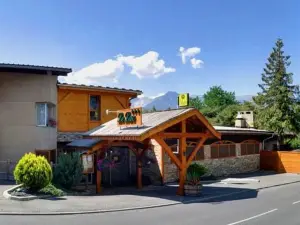 Logis Hotel le Lac