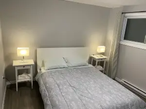Cheerful 3Br Home with Free Parking