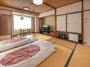 Hotel Shin Makomo