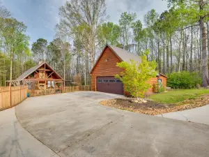 Bowdon Cabin Stay Near Atlanta, Private Pool!