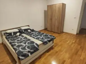 Apartment Luxury Ub