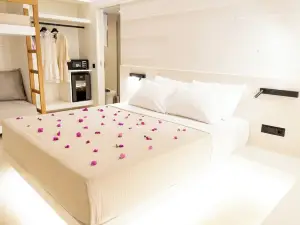 セレスティアル バイ マイク