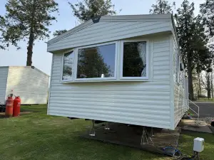 Haggerston Castle - Caravan - Sleeps 6 - Parking
