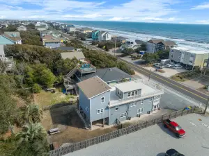 The Iron Seahorse, Ocean Views, Surf City Beach Home