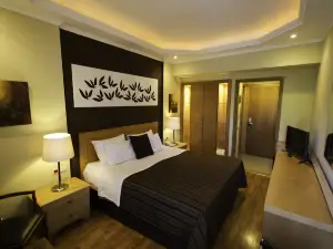 Lydia Hotel