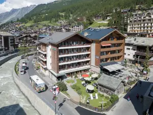 โรงแรมปาร์นาส