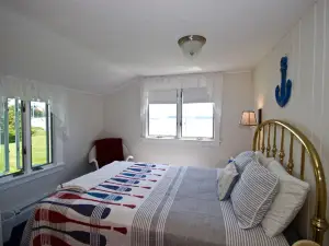 Scenic Beach Views and Spacious Yard - Charming Coastal Haven