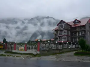 Magnum Hotel