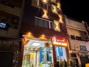 Hotel Vibes of Kashi