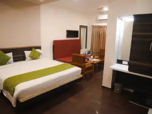 Hotel Madhuvan International