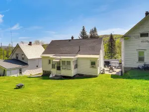 Cozy Home with Atv Trail Access in Berlin!