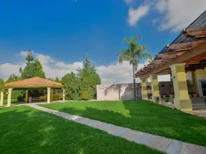 杜蘭戈假日酒店