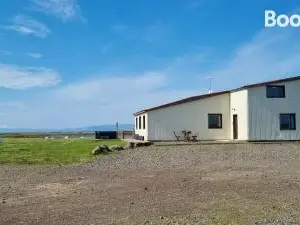Hítarneskot Holiday Home