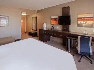 Holiday Inn Express & Suites Columbus Edinburgh