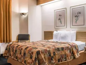 Days Inn by Wyndham Flint / Bishop International Airport
