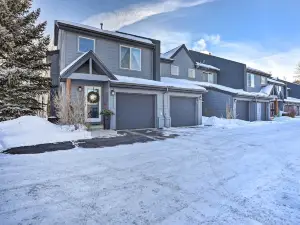 Cozy Vail Valley Townhome - Walk to Riverwalk!