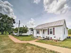 Charming Berger Apt on 42-Acre Farm w/ Pool Access