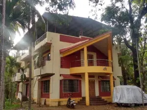 Shravi Farmhouse