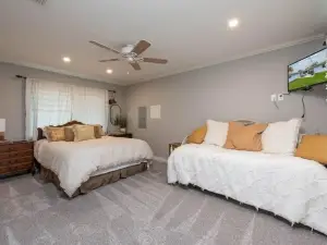 Lake front property- livin' the "simple life" Vida Sencilla